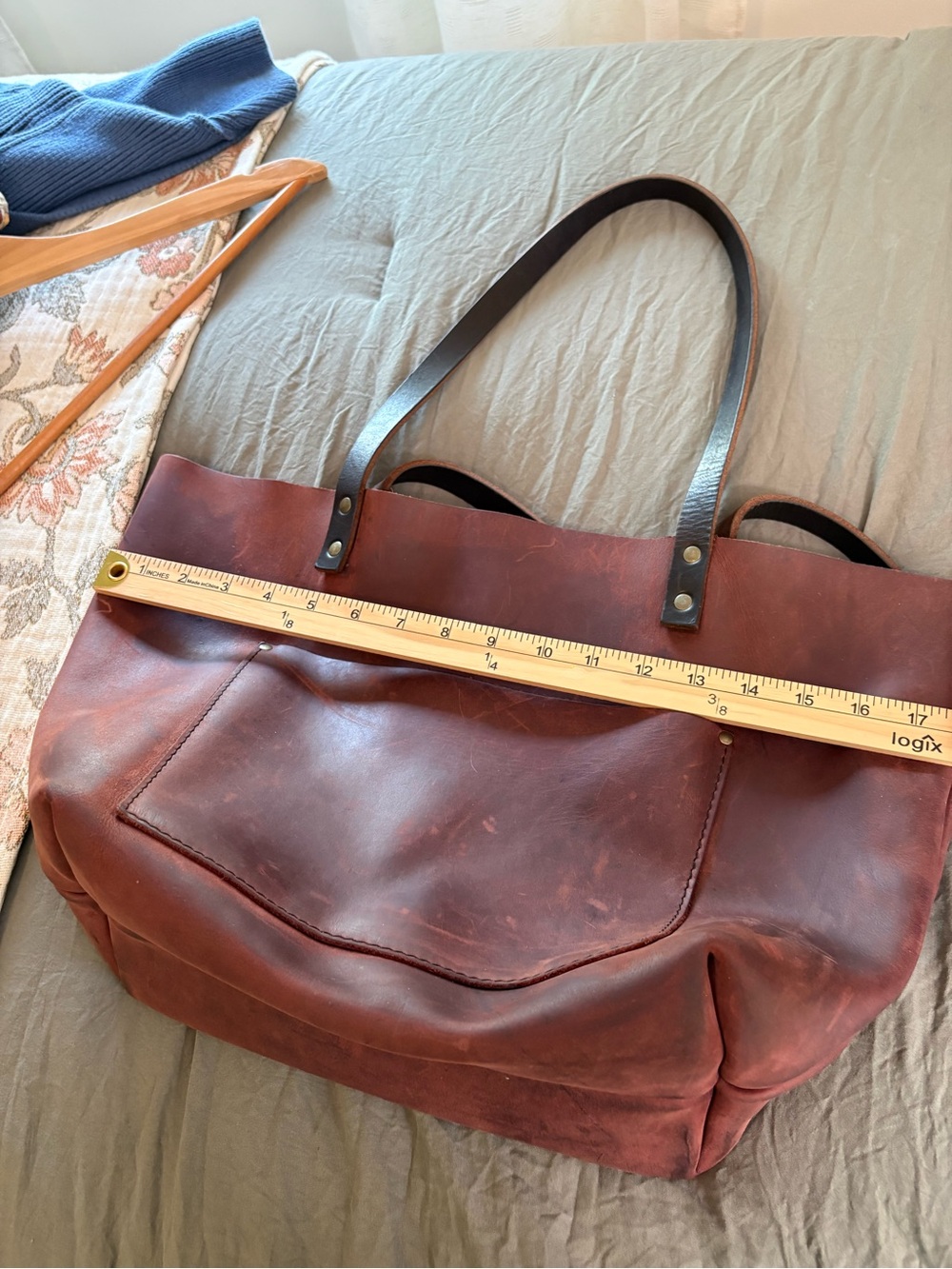 Portland Leather Goods Large Classic Tote Bag. - Picture 9 of 16